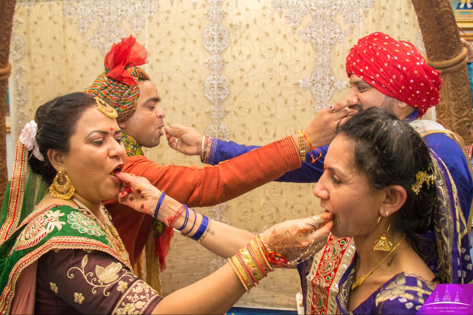©1987-2017 SKS Swaminarayan Temple East London